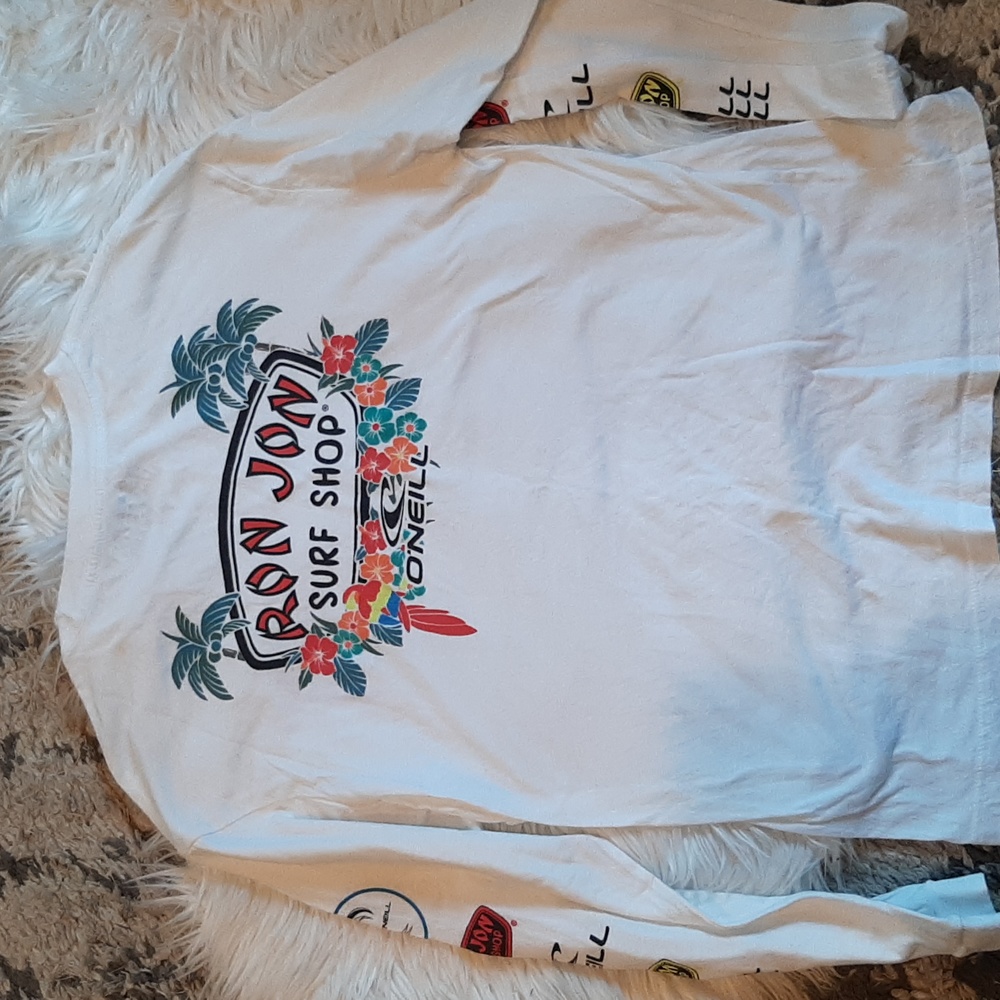 RonJon O'Neill surf shirt. Boys Large